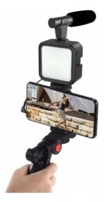 Tripé para Celular com  Microfone com LED e Kit de Vídeo AY 49 - Imagem 3
